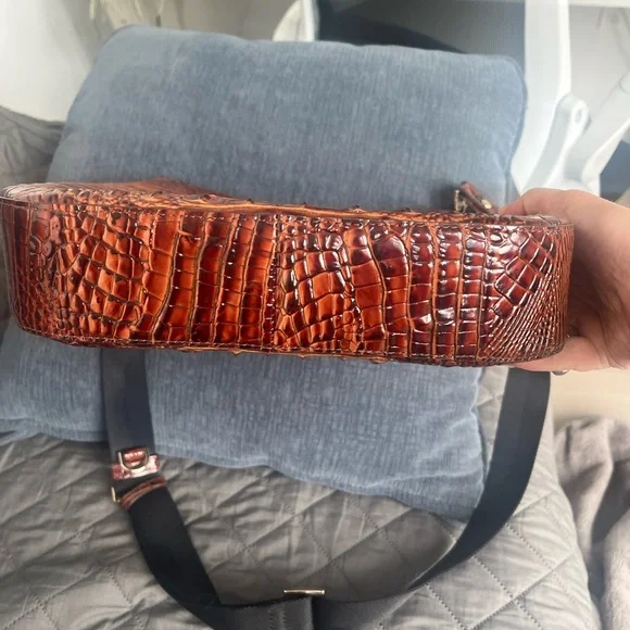Brahmin Leia Crossbody Pecan PERFECT CONDITION - Picture 4 of 14